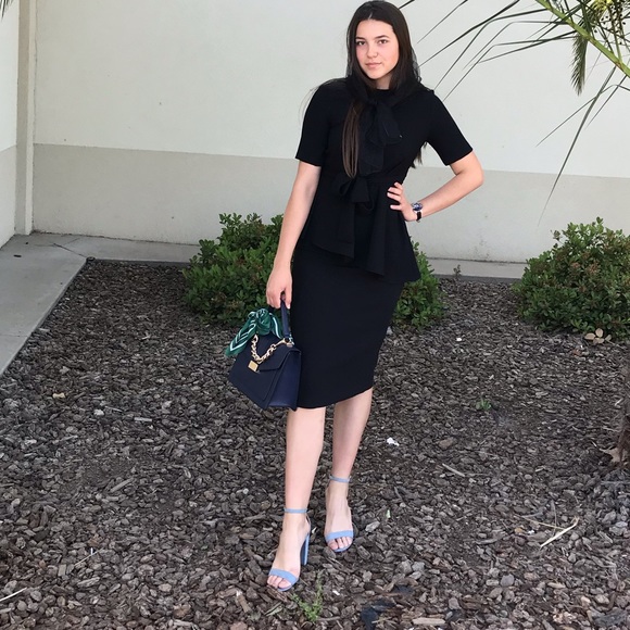 CROSS/HAND BAG. - Picture 8 of 8